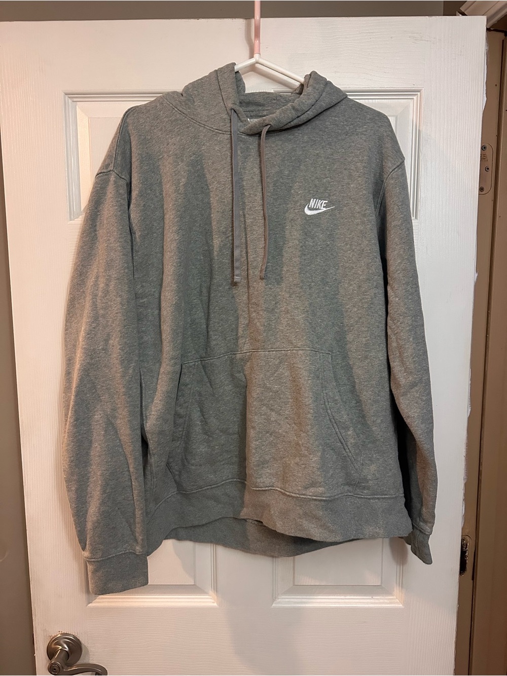 Nike Gray Men's Pullover Hoodie with Small Chest Logo